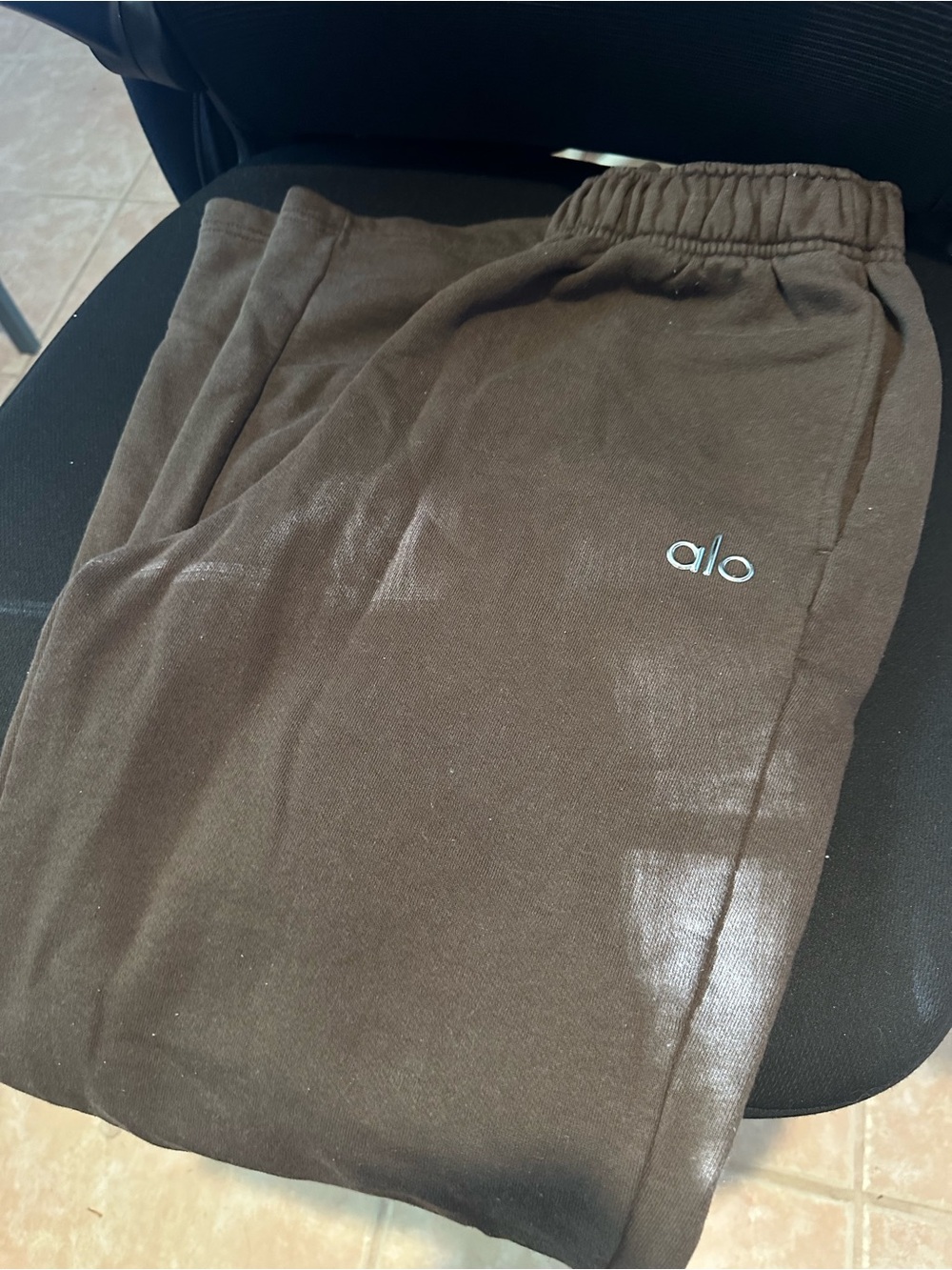 ALO Yoga Brown Women’s Jogger Pants